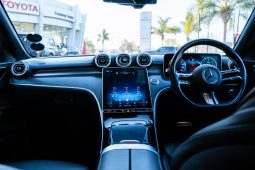 
										Mercedes-Benz C-Class C220d AMG Line full									