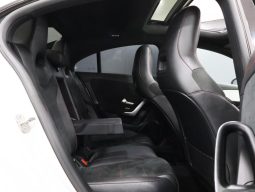 
										Mercedes Benz Cla 220d At full									