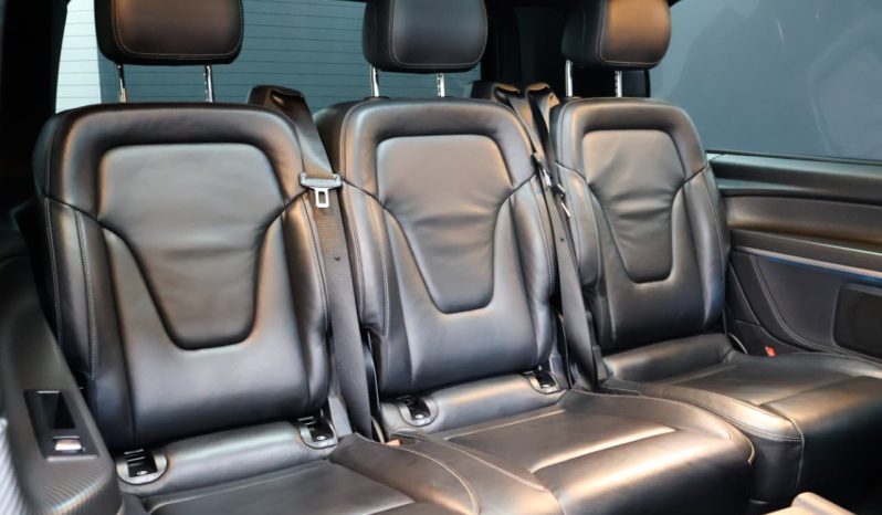 
								Mercedes Benz V-Class 300d Exclusive full									