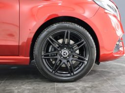 
										Mercedes Benz V-Class 300d Exclusive full									