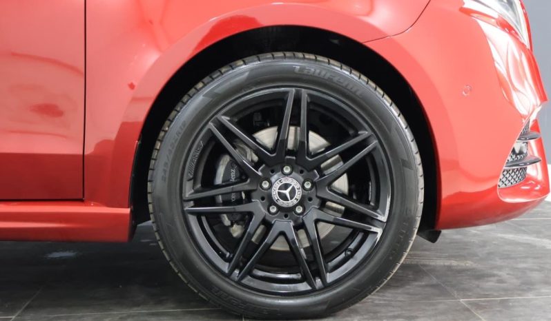 
								Mercedes Benz V-Class 300d Exclusive full									