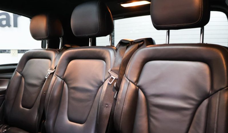 
								Mercedes Benz V-Class 300d Exclusive full									