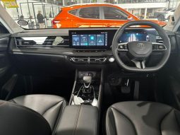 
										MG Hs 1.5T Luxury At full									