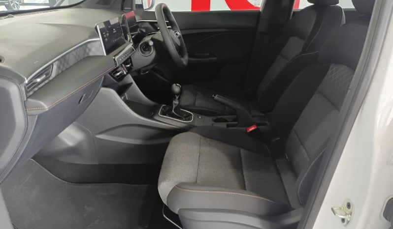 
								MG Mg3 1.5 Comfort M/T full									