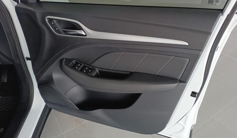 
								MG Zs 1.5 Comfort At full									