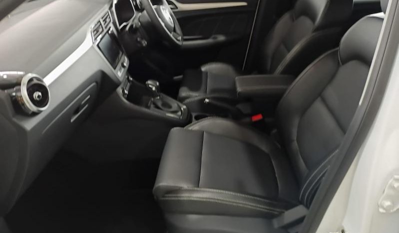 
								MG Zs 1.5 Luxury At full									