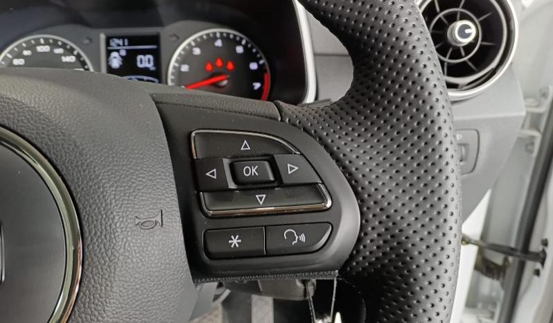 
								MG Zs 1.5 Luxury At full									