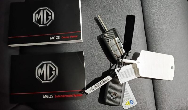
								MG Zs 1.5 Luxury At full									