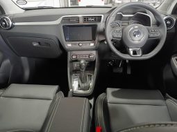 
										MG Zs 1.5 Luxury At full									