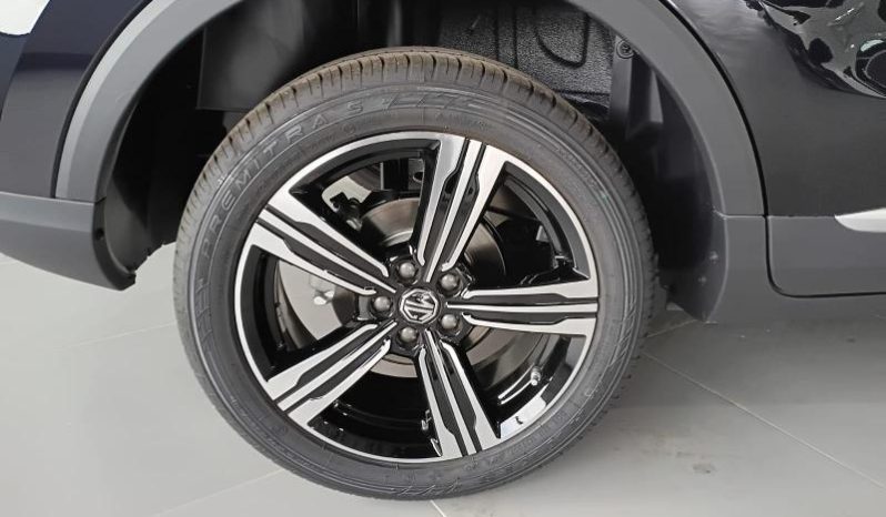 
								MG Zs 1.5 Luxury At full									