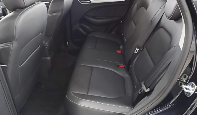 
								MG Zs 1.5 Luxury At full									