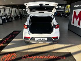 MG ZS ZS 1.5 LUXURY A/T