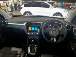 
										MG ZS ZS 1.5 LUXURY A/T full									