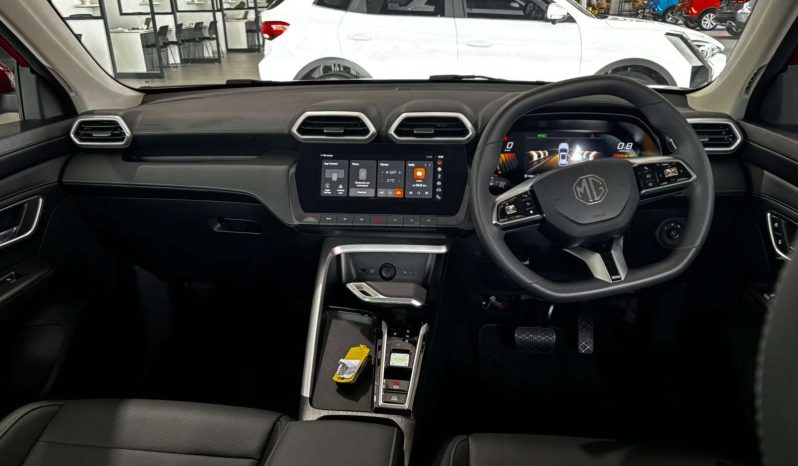 
								MG ZS ZSPRO 1.5T COM CVT full									