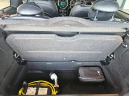 
										MINI Cooper Se 3-Door Hatch full									