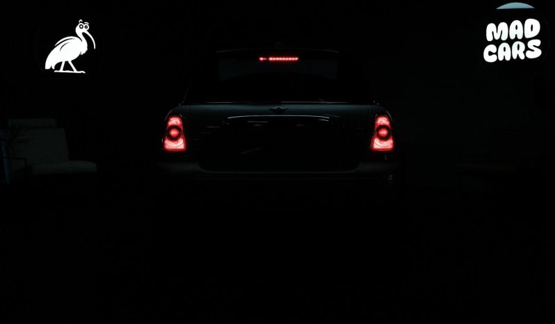 
								MINI Hatch Cooper full									