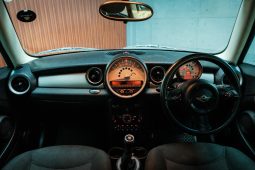 
										MINI Hatch Cooper full									