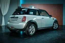 
										MINI Hatch Cooper full									