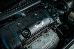 
										MINI Hatch Cooper full									