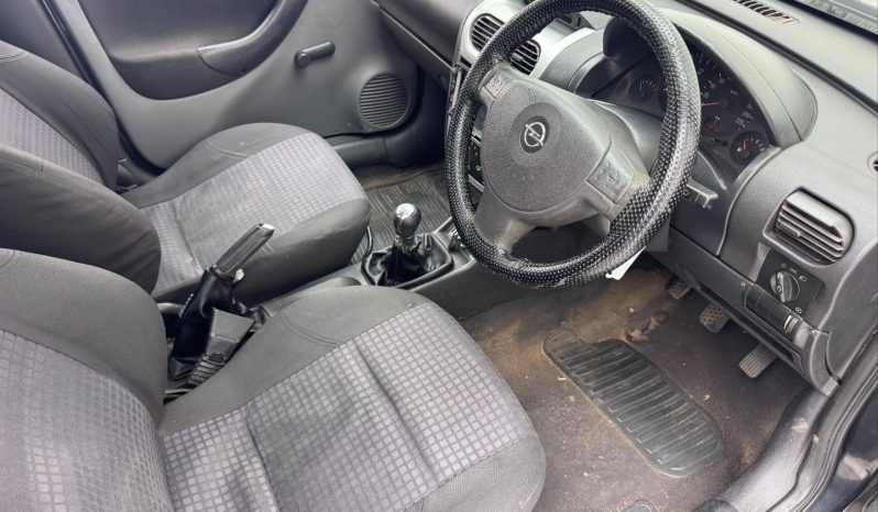 
								Opel Corsa 1.4 Sport full									