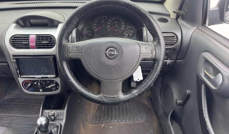 
								Opel Corsa 1.4 Sport full									