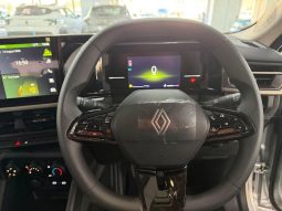 
										Renault Duster 1.0T Evolution full									