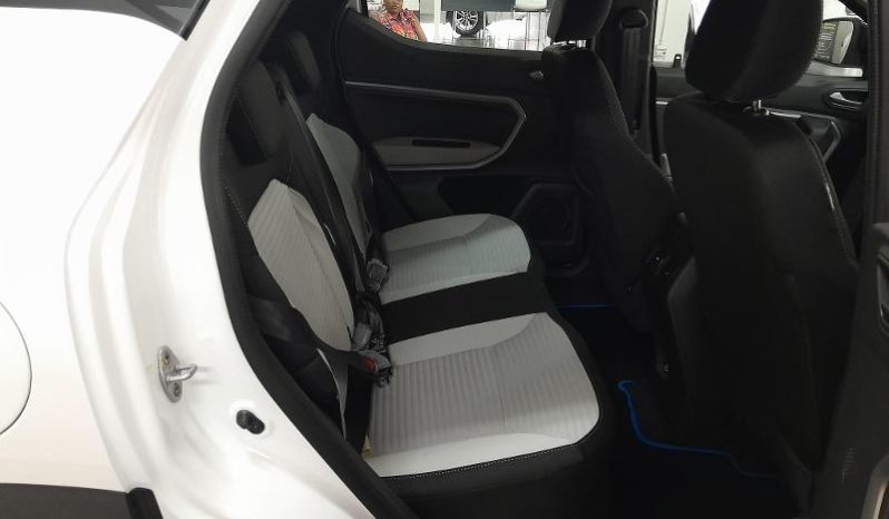 
								Renault Kiger 1.0 Techno full									