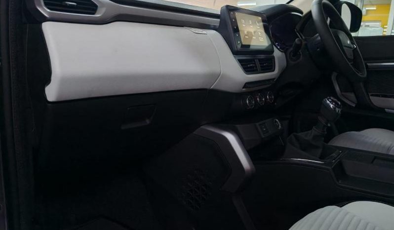 
								Renault Kiger 1.0 Techno full									