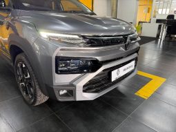 
										Renault Kiger 1.0 Turbo Iconic Cvt full									