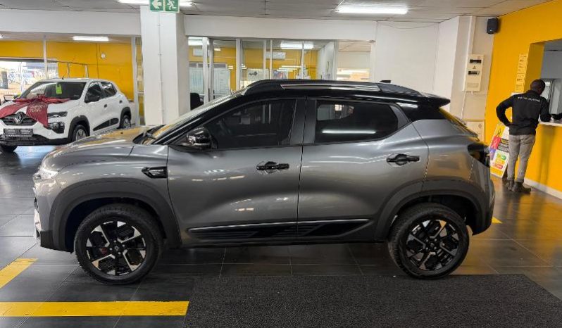 
								Renault Kiger 1.0 Turbo Iconic Cvt full									