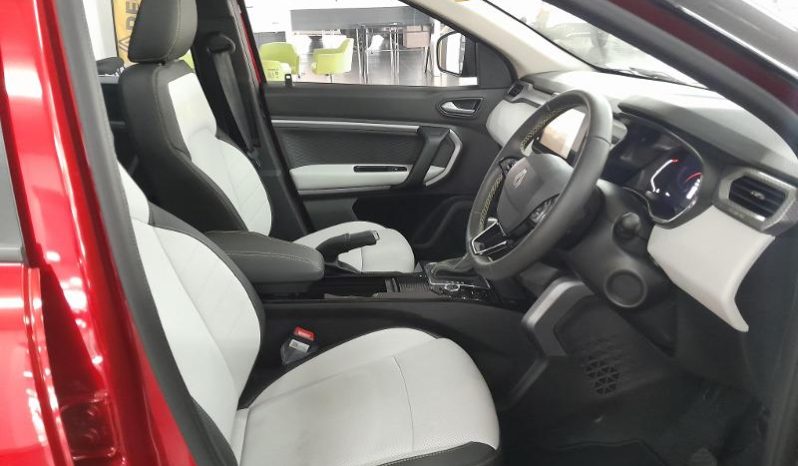 
								Renault Kiger 1.0 Turbo Iconic Cvt full									