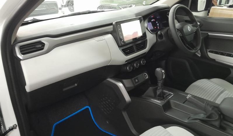 
								Renault Kiger 1.0 Techno full									