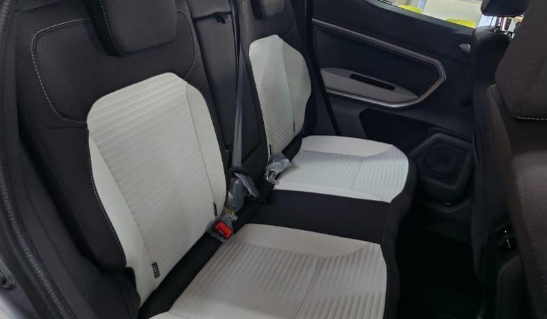 
								Renault Kiger 1.0 Techno full									