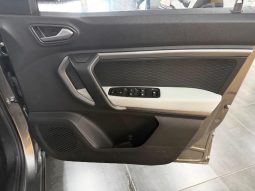 
										Renault Kiger 1.0 Turbo Iconic Cvt full									