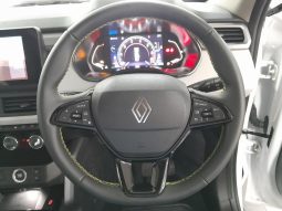 
										Renault Kiger 1.0 Turbo Iconic Cvt full									