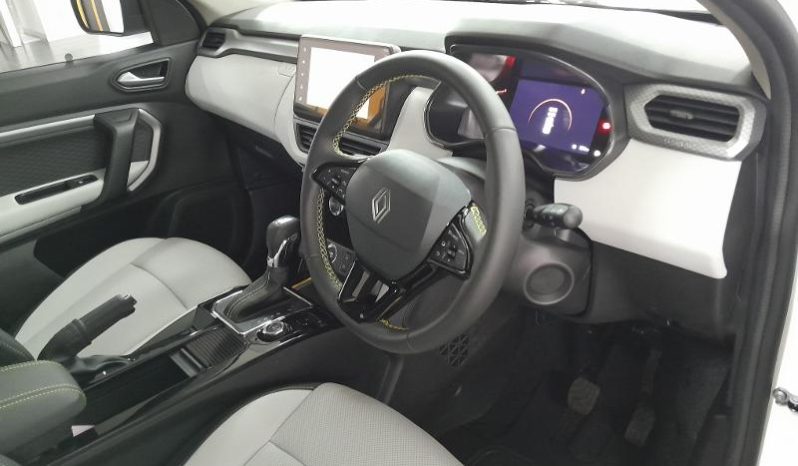 
								Renault Kiger 1.0 Turbo Iconic Cvt full									