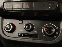 
										Renault Kwid 1.0 Climber full									