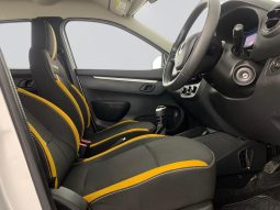 
										Renault Kwid 1.0 Climber full									