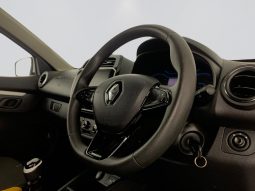 
										Renault Kwid 1.0 Climber full									