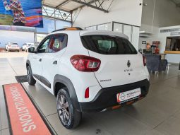 
										Renault KWID KWID 1.0 CLIMBER 5DR full									