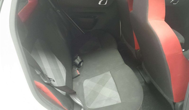 
								Renault KWID KWID 1.0 DYNAMIQUE / ZEN / TECHNO 5DR full									