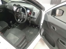 
										Renault KWID KWID 1.0 DYNAMIQUE / ZEN / TECHNO 5DR full									