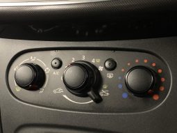 
										Renault Sandero 0.9 Turbo Expression A/C full									