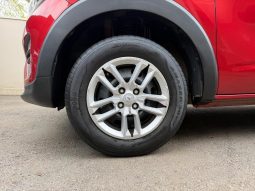 
										Renault Triber 1.0 Life full									