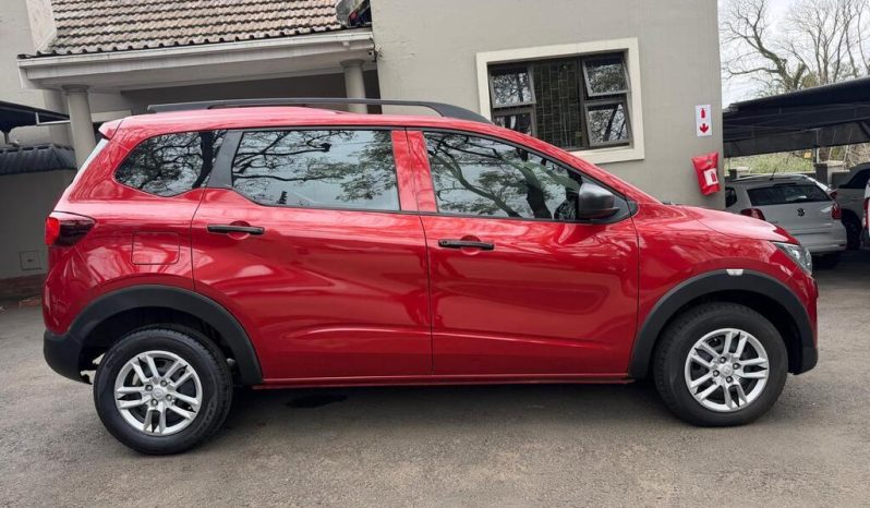 
								Renault Triber 1.0 Life full									