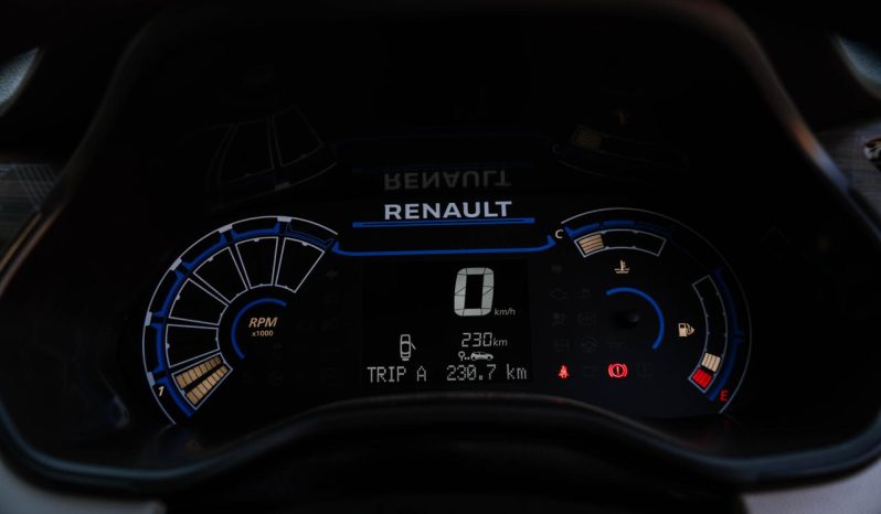 
								Renault Triber 1.0 Techno full									