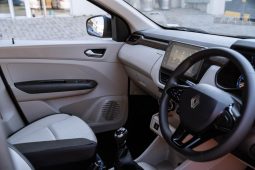 
										Renault Triber 1.0 Techno full									