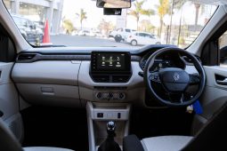 
										Renault Triber 1.0 Techno full									