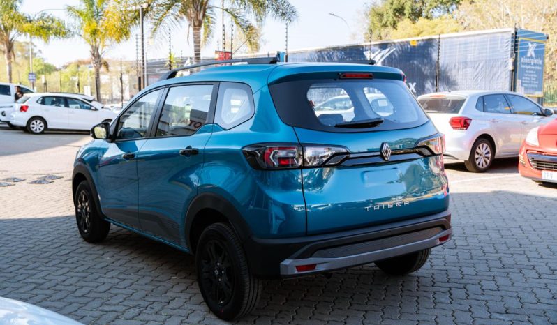 
								Renault Triber 1.0 Techno full									