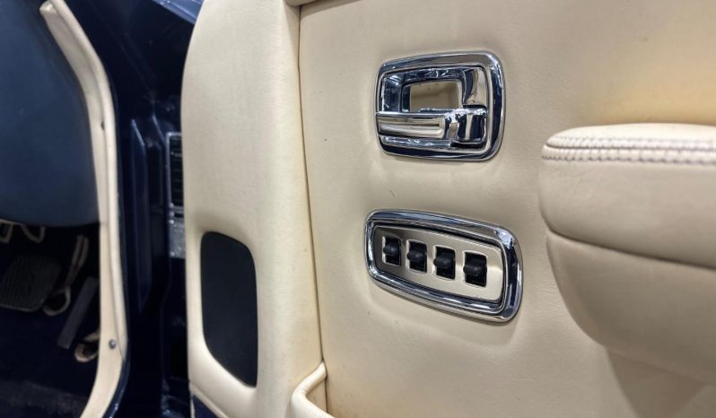
								Rolls-Royce Silver Spirit full									